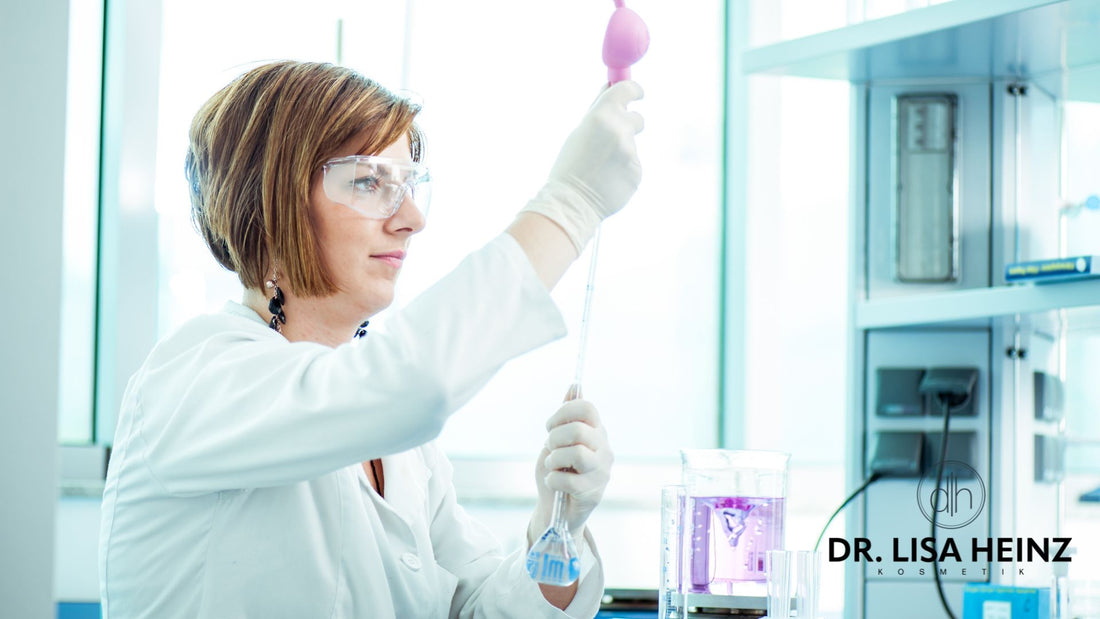 Hyaluron Ampullen von Dr. Lisa Heinz: Expertenwissen und deutsche Qualität für strahlende Haut